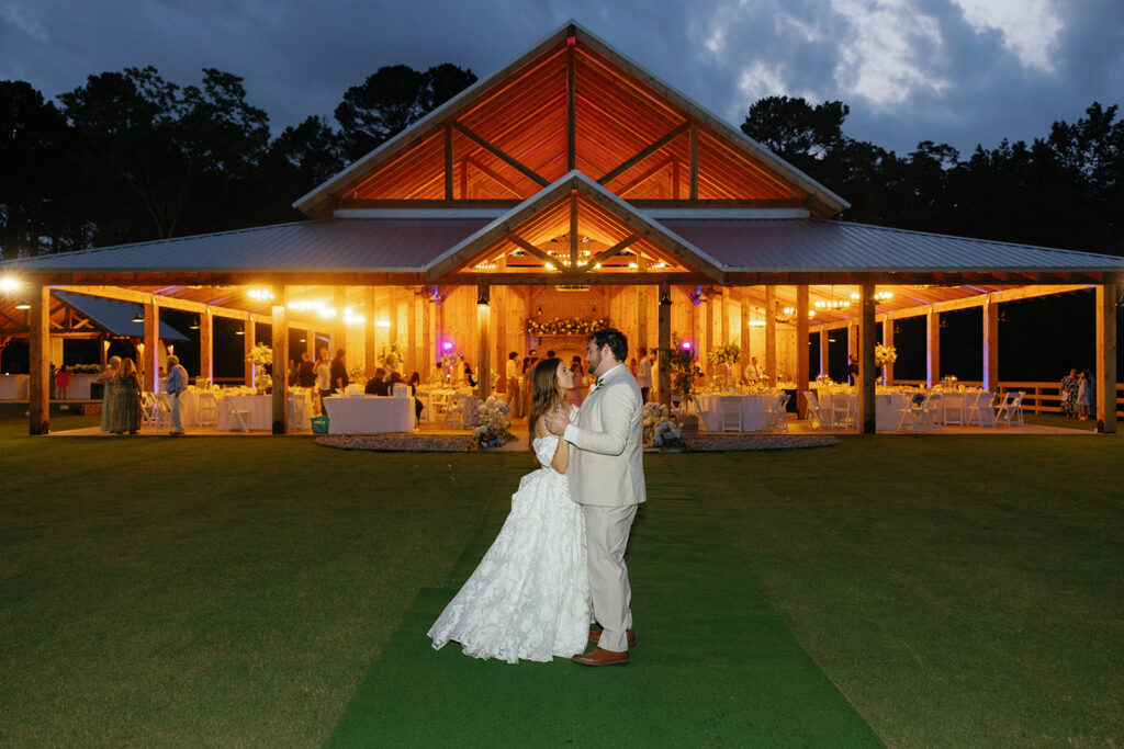 Amelia-and-Daniel-Sneak-Peeks-58_websize-1