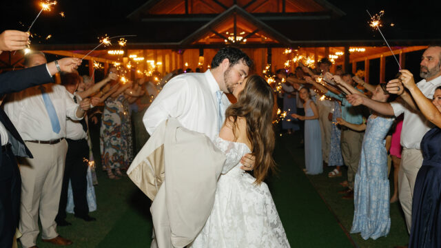 Amelia-and-Daniel-Sneak-Peeks-61_websize