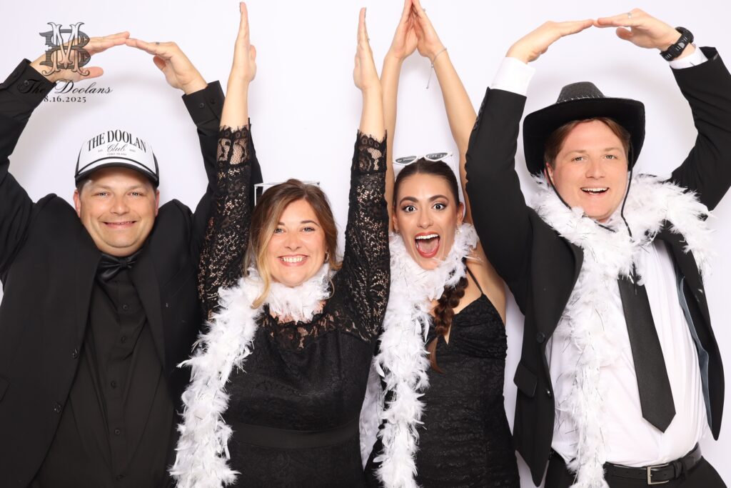 Brent_Madison_Photo_20250816_Time-210902_p8j4tl-2