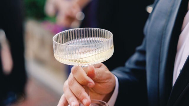 Truitt-Vanderbilt-Club-Timeless-Microwedding-64